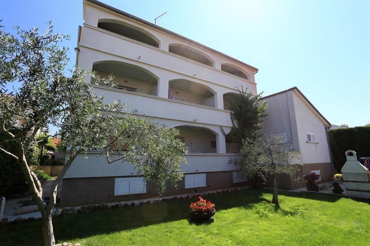 Apartments & Rooms Petra Zadar Exterior foto