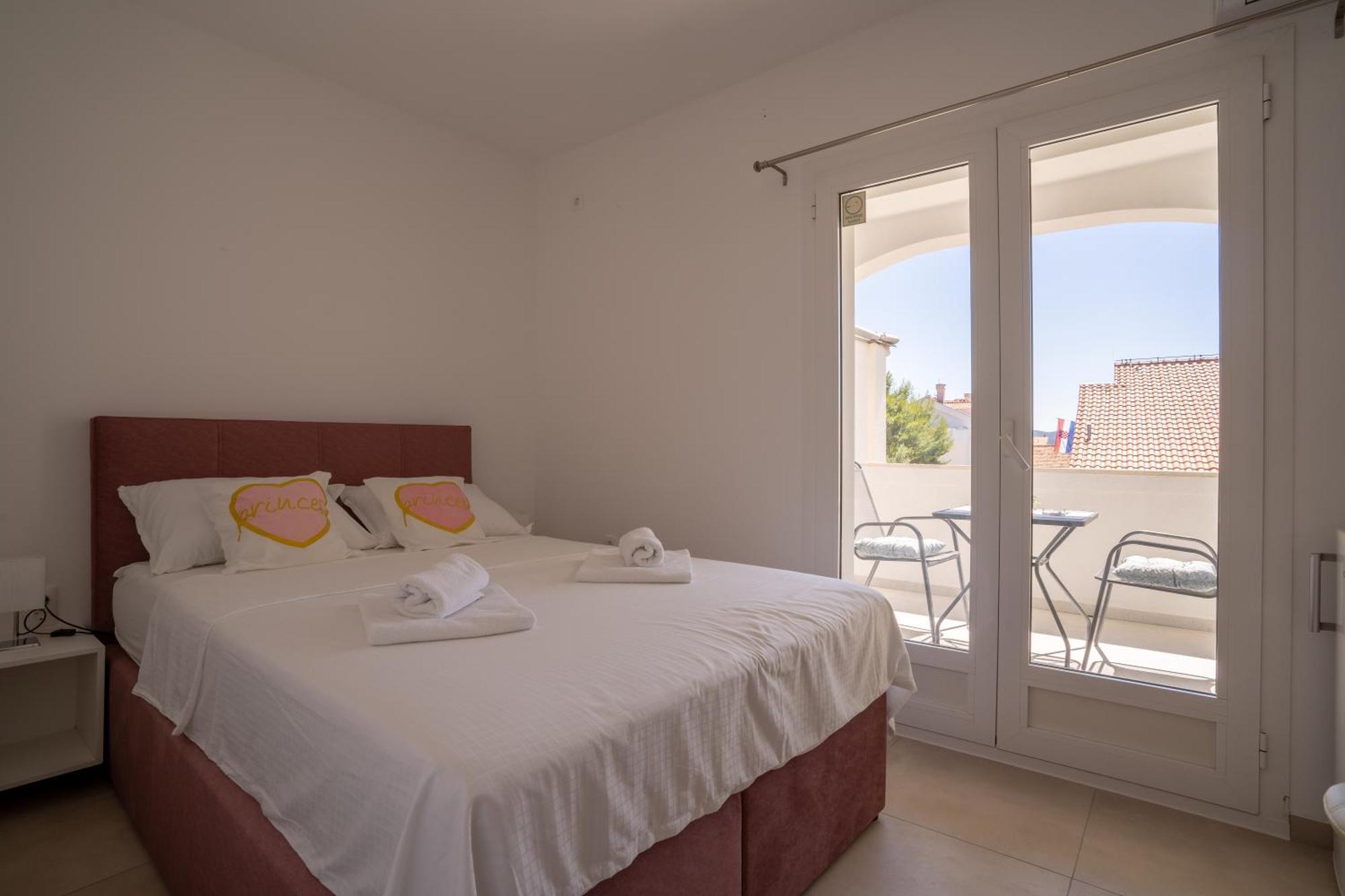 Apartments & Rooms Petra Zadar Exterior foto